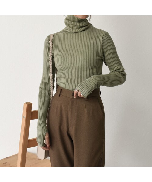 Lavish Gate(ラヴィッシュゲート)の「knit-02056 リブタートルネックニットトップス エクリュ モカベージュ ブラウン ピスタチオ(ニット/セーター・レディース・その他)」の3枚目の写真