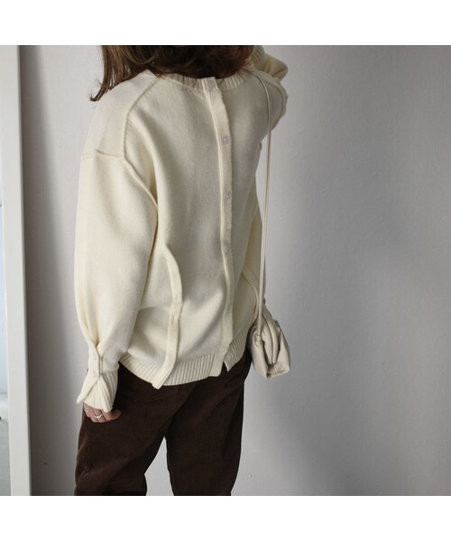 Lavish Gate（ラヴィッシュゲート）の「knit-02069　バックボタンニットプルオーバー　オフホワイト　ピスタチオ　ブラウン（ニット/セーター・レディース・その他）」の6枚目の写真