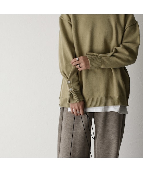 Lavish Gate（ラヴィッシュゲート）の「knit-02069　バックボタンニットプルオーバー　オフホワイト　ピスタチオ　ブラウン（ニット/セーター・レディース・その他）」の9枚目の写真