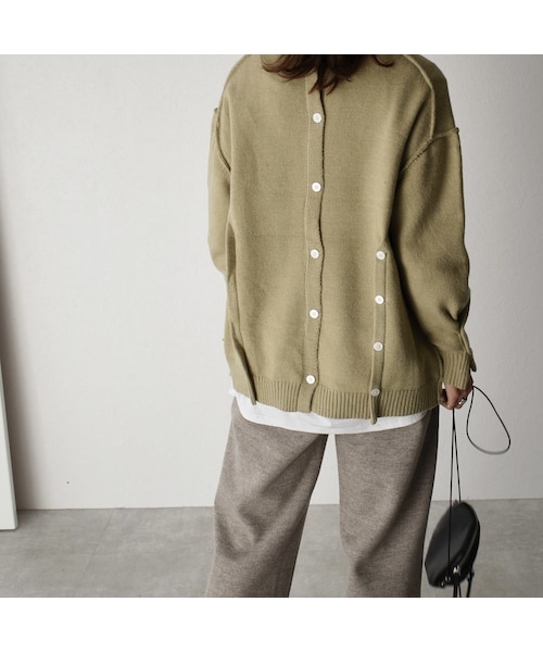 Lavish Gate（ラヴィッシュゲート）の「knit-02069　バックボタンニットプルオーバー　オフホワイト　ピスタチオ　ブラウン（ニット/セーター・レディース・その他）」の8枚目の写真