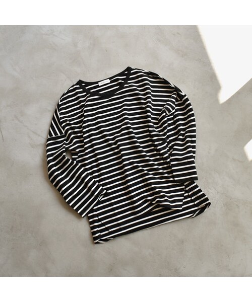 Lavish Gate（ラヴィッシュゲート）の「tops-02057　ルーズボーダートップス　ブラック×ホワイト（Tシャツ/カットソー・レディース・その他）」の5枚目の写真