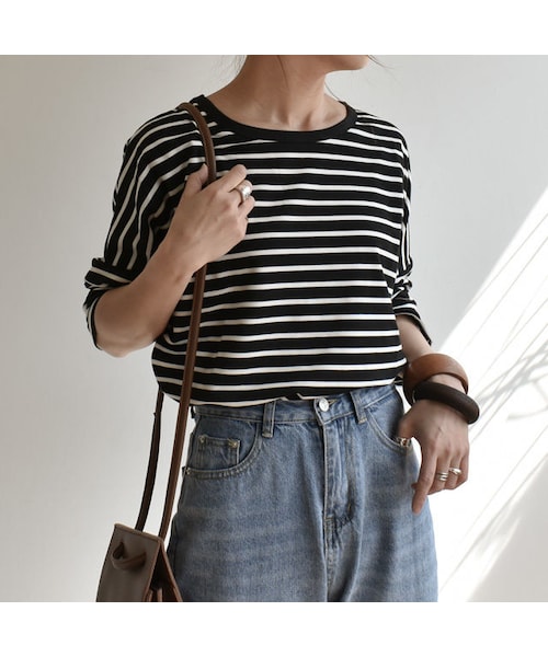 Lavish Gate（ラヴィッシュゲート）の「tops-02057　ルーズボーダートップス　ブラック×ホワイト（Tシャツ/カットソー・レディース・その他）」の4枚目の写真