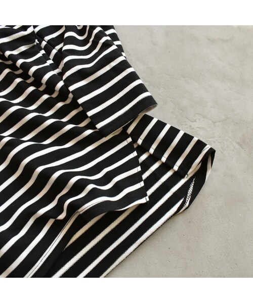 Lavish Gate（ラヴィッシュゲート）の「tops-02057　ルーズボーダートップス　ブラック×ホワイト（Tシャツ/カットソー・レディース・その他）」の9枚目の写真