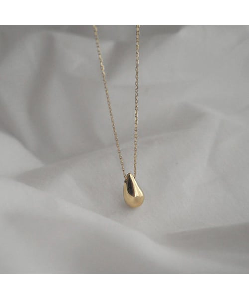 Lavish Gate（ラヴィッシュゲート）の「mb-necklace2-02002　SV925　ドロップトップ　ネックレス　ゴールド（ネックレス・レディース・その他）」の4枚目の写真