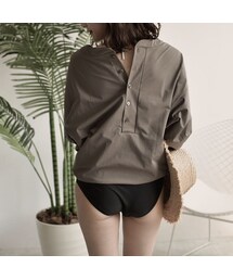 美品》ラヴィッシュゲート　バックヘンリーネック　ラッシュガード　水着 Lavish Gate（ラヴィッシュゲート）の「swim-05003 バック