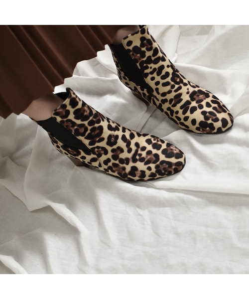 【新品/ タグ付き】HYS アンクル丈のハラコウエスタンブーツ レオパード柄 Lavish Gate（ラヴィッシュゲート）の「shoes-02044 レオパード
