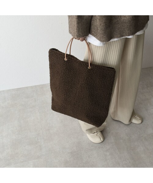 Lavish Gate（ラヴィッシュゲート）の「bag2-02476　本革ハンドル　ボアトートバッグ　オフホワイト　ダークブラウン（トートバッグ・レディース・その他）」の2枚目の写真