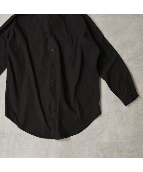 Lavish Gate（ラヴィッシュゲート）の「nh-tops-02129　バックスリット　オーバー シャツ　ブラック（シャツ/ブラウス・レディース・その他）」の9枚目の写真