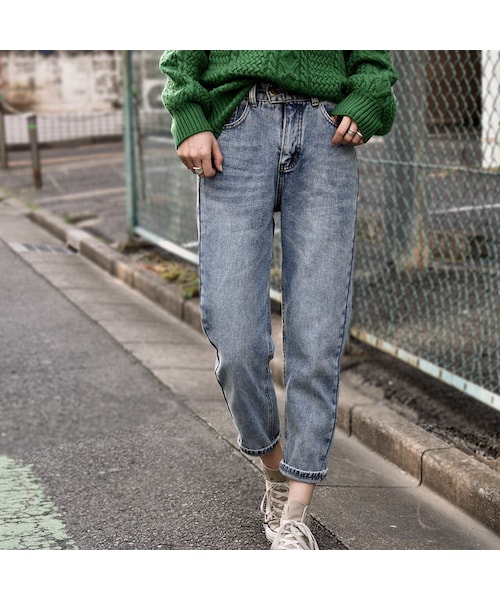 Lavish Gate（ラヴィッシュゲート）の「bottoms-02003　ウォッシュ加工　テーパードデニムパンツ　ブルー（デニムパンツ・レディース・その他）」の8枚目の写真