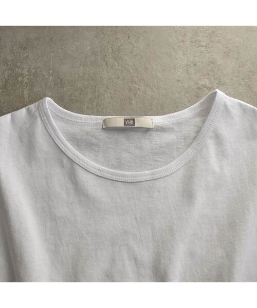 Lavish Gate（ラヴィッシュゲート）の「tops-02015 　サイドスリット　ロングＴシャツ　ホワイト（Tシャツ/カットソー・レディース・その他）」の7枚目の写真