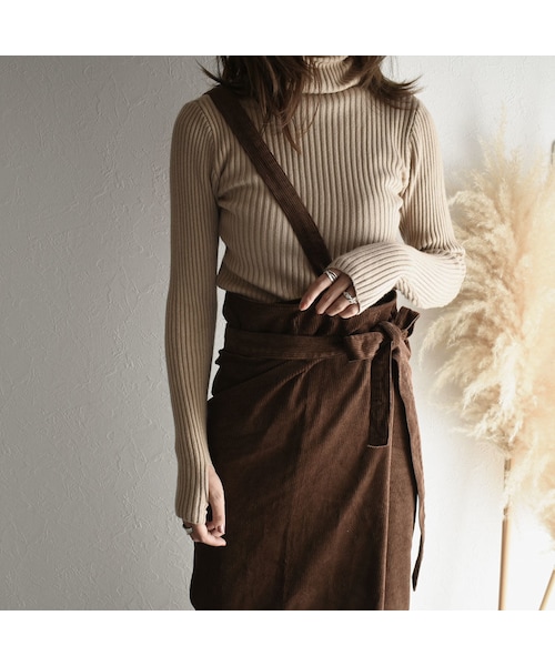 Lavish Gate（ラヴィッシュゲート）の「bottoms-04008　日本製　コーデュロイ　ワンショルダーストラップ　ラップスカート　ベージュ　ブラウン（スカート・レディース・その他）」の9枚目の写真