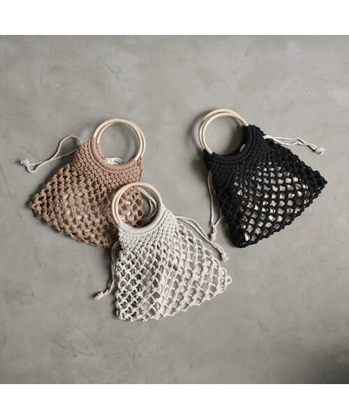Lavish Gate(ラヴィッシュゲート)の「bag2-02461 サークルウッドハンドル ネットバッグ 巾着付き アイボリー ブラウン ブラック(ハンドバッグ・レディース・その他)」の7枚目の写真