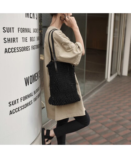 Lavish Gate（ラヴィッシュゲート）の「bag2-02459　スクエアネット　トートバッグ　インナーポーチ付き　オフホワイト　ブラウン　グレージュ　ブラック（トートバッグ・レディース・その他）」の8枚目の写真