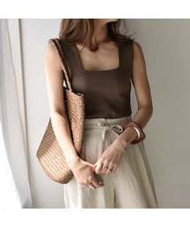 Lavish Gate | mb-tops-02060　スクエアネック　ニットタンクトップ　ホワイト　ベージュ　モカ　ブラック(タンクトップ)