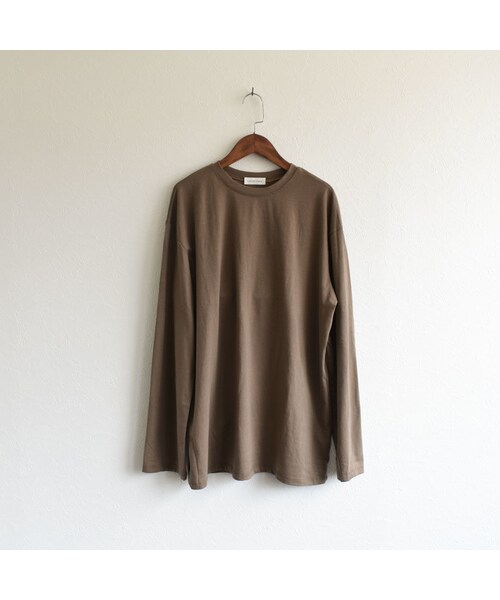 Lavish Gate(ラヴィッシュゲート)の「nh-tops-02130 オーバーサイズ ロンT モカ(Tシャツ/カットソー・レディース・その他)」の9枚目の写真