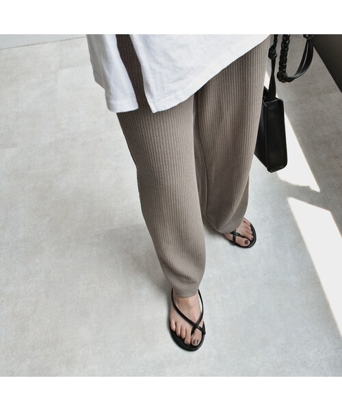 Lavish Gate（ラヴィッシュゲート）の「nh-bottoms-02034　ニュアンスカラー　リブワイド パンツ　エクリュ　モカベージュ　チャコール（その他パンツ・レディース・その他）」の3枚目の写真