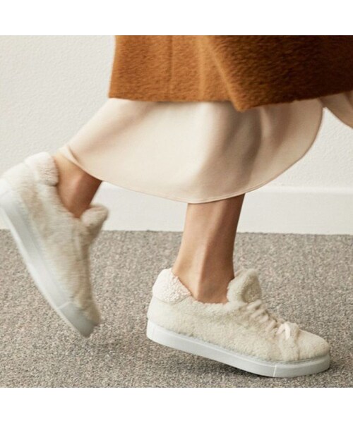 Lavish Gate（ラヴィッシュゲート）の「shoes-02087　ボアスニーカー　エクリュ　ダークブラウン（スニーカー・レディース・その他）」の2枚目の写真