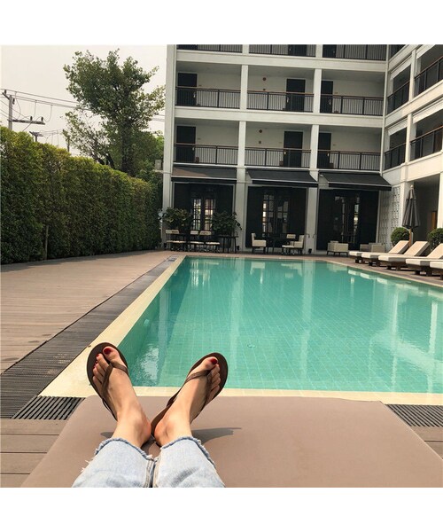 Lavish Gate（ラヴィッシュゲート）の「nh-shoes-02066　アースカラートングサンダル　ライトカーキ　ベージュ　ブラック　ブラウン（サンダル・レディース・その他）」の8枚目の写真