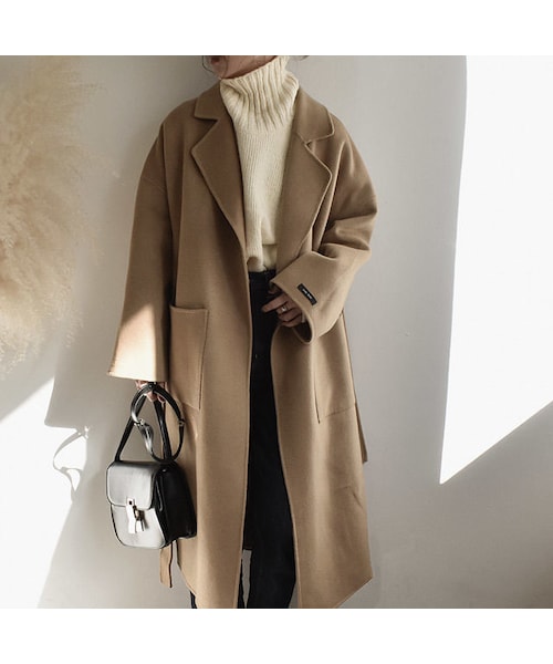 Lavish Gate（ラヴィッシュゲート）の「coat-02003　バックタック　ロング　ウールガウンコート　リバー仕立て　キャメル　ブラック（チェスターコート・レディース・その他）」の5枚目の写真