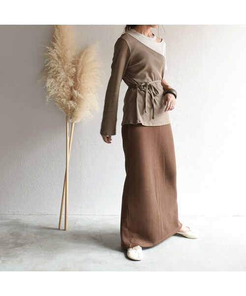 Lavish Gate（ラヴィッシュゲート）の「tops-04013　日本製　バイカラー　リブイレギュラープルオーバーセット　ライトグレージュ×カーキベージュ　カーキベージュ×モカ（Tシャツ/カットソー・レディース・その他）」の5枚目の写真