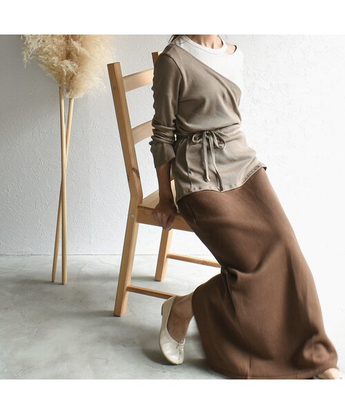 Lavish Gate（ラヴィッシュゲート）の「tops-04013　日本製　バイカラー　リブイレギュラープルオーバーセット　ライトグレージュ×カーキベージュ　カーキベージュ×モカ（Tシャツ/カットソー・レディース・その他）」の8枚目の写真