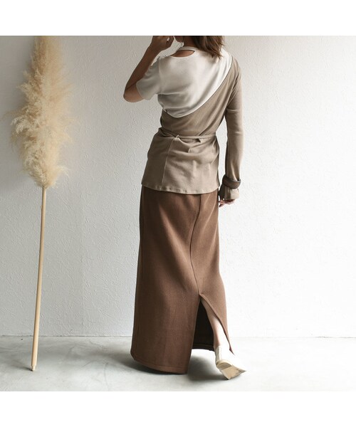 Lavish Gate（ラヴィッシュゲート）の「tops-04013　日本製　バイカラー　リブイレギュラープルオーバーセット　ライトグレージュ×カーキベージュ　カーキベージュ×モカ（Tシャツ/カットソー・レディース・その他）」の3枚目の写真