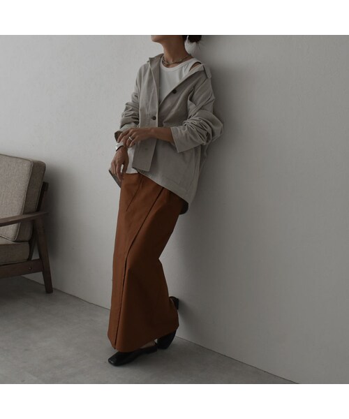 Lavish Gate（ラヴィッシュゲート）の「outer-04001　日本製　コーデュロイジャケット　エクリュ　ブラウン（テーラードジャケット・レディース・その他）」の4枚目の写真