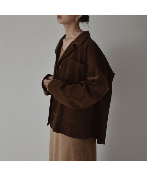 Lavish Gate（ラヴィッシュゲート）の「outer-04001　日本製　コーデュロイジャケット　エクリュ　ブラウン（テーラードジャケット・レディース・その他）」の6枚目の写真