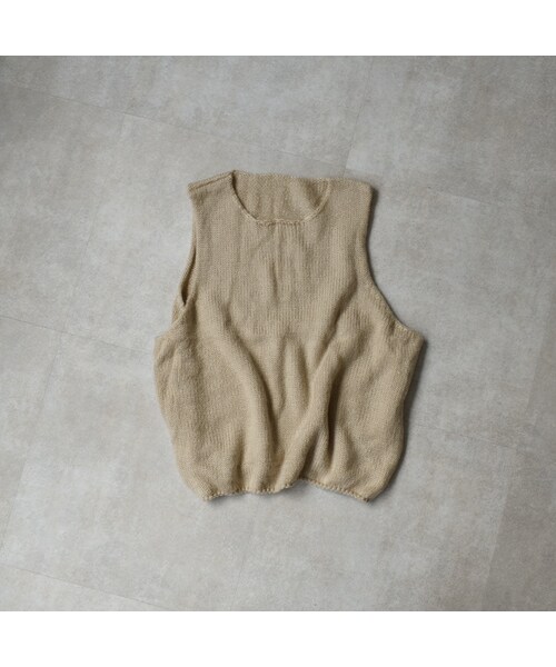 Lavish Gate(ラヴィッシュゲート)の「knit-02037 ボリュームニットスリーブ&ニットベスト ベージュ(ニット/セーター・レディース・その他)」の9枚目の写真