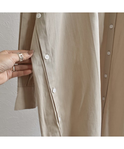 Lavish Gate（ラヴィッシュゲート）の「onepiece-02004　サイドボタンスリット　シャツワンピース　ベージュ（ワンピース・レディース・その他）」の15枚目の写真