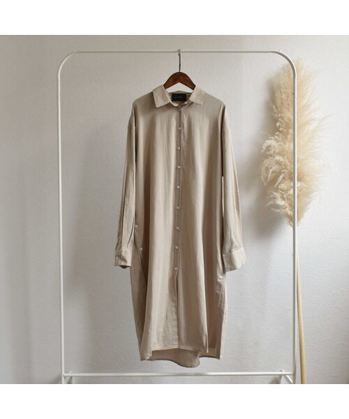 Lavish Gate（ラヴィッシュゲート）の「onepiece-02004　サイドボタンスリット　シャツワンピース　ベージュ（ワンピース・レディース・その他）」の10枚目の写真