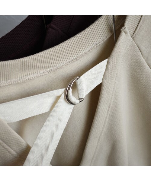 Lavish Gate（ラヴィッシュゲート）の「tops-04025　日本製　バックカシュクール　裏起毛スウェットプルオーバー　ダークパープル　エクリュ（スウェット・レディース・その他）」の12枚目の写真