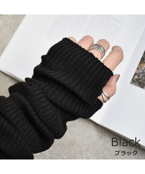 Lavish Gate（ラヴィッシュゲート）の「nh-gloves-02001　リブアームウォーマー　オフホワイト　ベージュ　ブラウン　グレー　モカ　スモーキーブラウン　ブラック（手袋・レディース・その他）」の15枚目の写真