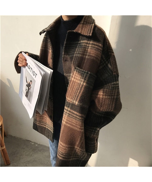 Lavish Gate（ラヴィッシュゲート）の「outer-02010　オーバーサイズ　起毛チェックジャケット　ブラウン　ブラック（ステンカラーコート・レディース・その他）」の6枚目の写真