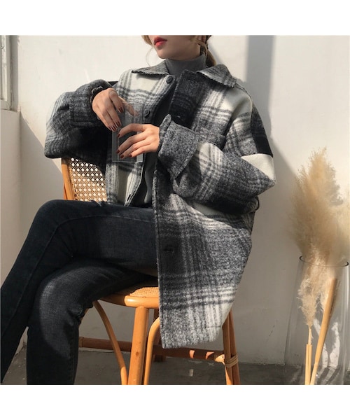 Lavish Gate（ラヴィッシュゲート）の「outer-02010　オーバーサイズ　起毛チェックジャケット　ブラウン　ブラック（ステンカラーコート・レディース・その他）」の10枚目の写真