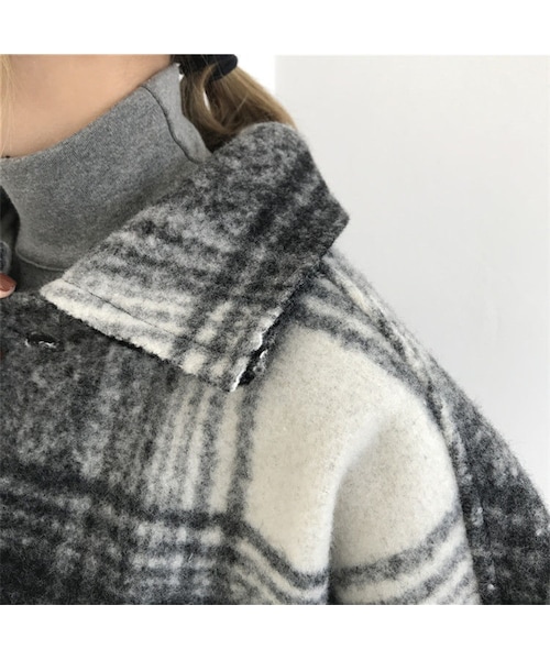 Lavish Gate（ラヴィッシュゲート）の「outer-02010　オーバーサイズ　起毛チェックジャケット　ブラウン　ブラック（ステンカラーコート・レディース・その他）」の12枚目の写真