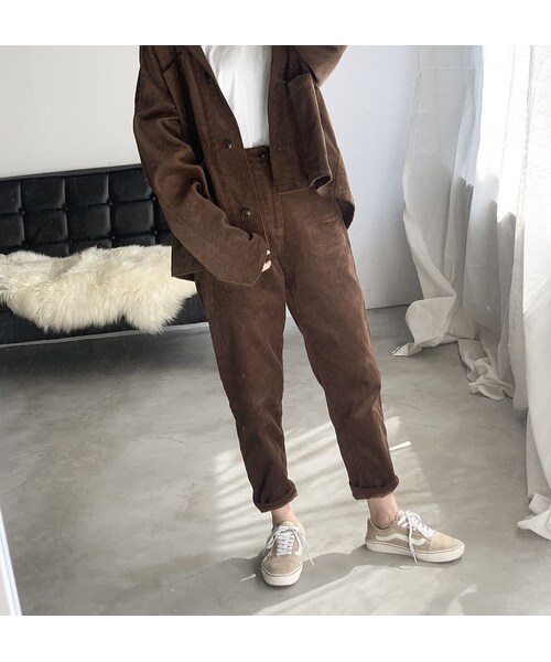 Lavish Gate（ラヴィッシュゲート）の「bottoms-04001　日本製　コーデュロイ　テーパードラフパンツ　エクリュ　ブラウン（その他パンツ・レディース・その他）」の14枚目の写真