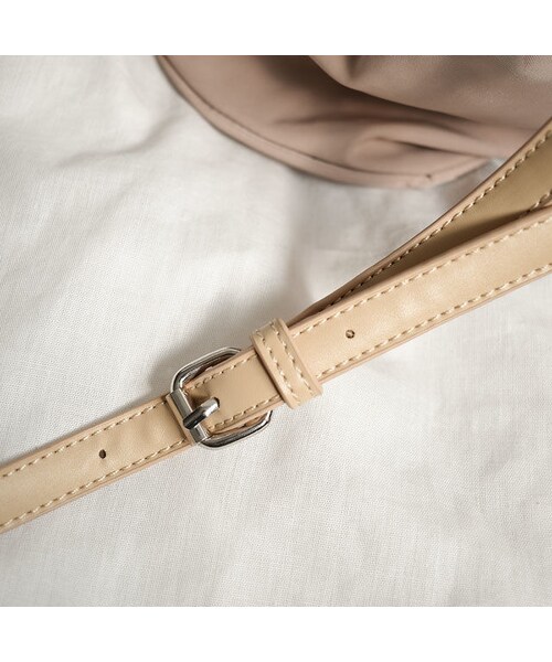 Lavish Gate（ラヴィッシュゲート）の「nh-bag2-02478　ナイロンミニ巾着ショルダーバッグ　ライトベージュ　ベージュ　ブラック（ショルダーバッグ・レディース・その他）」の10枚目の写真