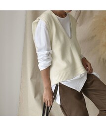 Lavish Gate | tops-02126　Vネック　ニットベスト　オフホワイト　ベージュ(ベスト)