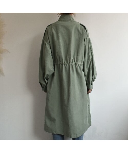 Lavish Gate（ラヴィッシュゲート）の「coat-02022　バルーンスリーブ　ミリタリーガスコート　ベージュ　カーキ（ミリタリージャケット・レディース・その他）」の12枚目の写真