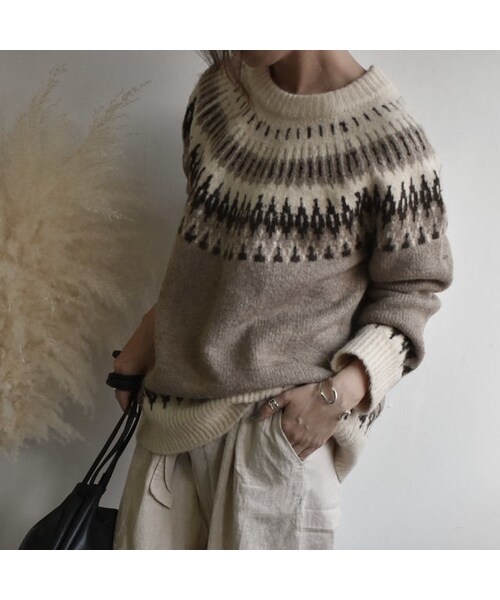 Lavish Gate(ラヴィッシュゲート)の「knit-02018 ウール ノルディックニット モカベージュ(ニット/セーター・レディース・その他)」の2枚目の写真