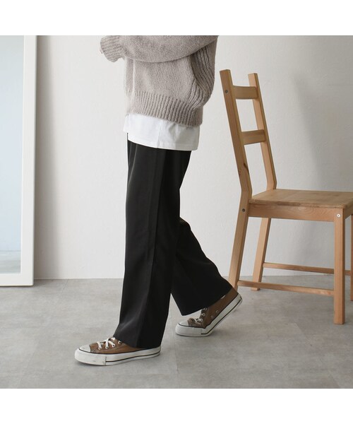 Lavish Gate（ラヴィッシュゲート）の「bottoms-02043　タックセミワイドパンツ　ダスティブルー　ブラック（その他パンツ・レディース・その他）」の6枚目の写真