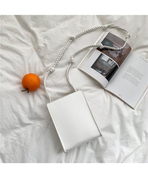 Lavish Gate（ラヴィッシュゲート）の「bag2-02458　ロープショルダースクエアバッグ　グレージュ　ブラック　ホワイト　ヌードカラー（ショルダーバッグ・レディース・その他）」の12枚目の写真