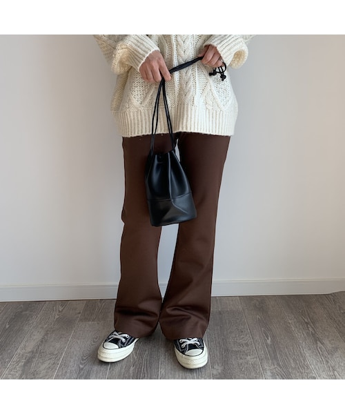 no brand(ノーブランド)の「エコレザーミニ巾着バッグ(ハンドバッグ・レディース・その他)」の8枚目の写真