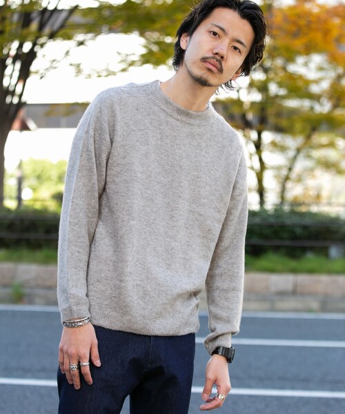 URBAN RESEARCH Sonny Label(アーバンリサーチサニーレーベル)の「ウール混ストレッチニットプルオーバー(その他・メンズ・グレー/ピンク/グリーン/ネイビー・M/L)」の1枚目の写真