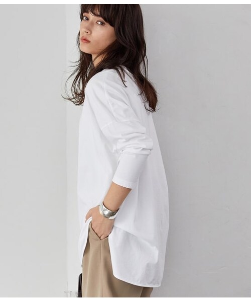 ADAM ET ROPE'(アダムエロペ)の「強撚コットンチュニックTEE(トップス・レディース・ホワイト・F)」の1枚目の写真