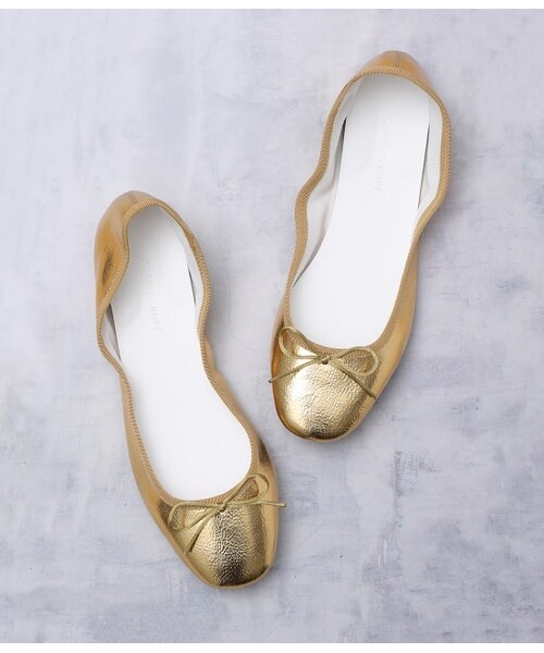 ADAM ET ROPE'（アダムエロペ）の「メタリックバレエシューズ（シューズ・レディース・ブラック/シルバー/ゴールド・22.5/23.0/24.0/23.5/24.5）」の3枚目の写真