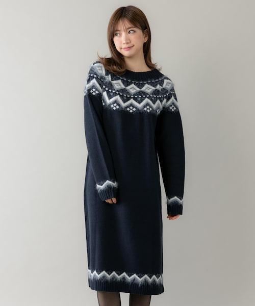 Rewde（ルゥデ）の「ﾉﾙﾃﾞｨｯｸ柄ﾆｯﾄﾜﾝﾋﾟｰｽ（9R05-10151）（ワンピース