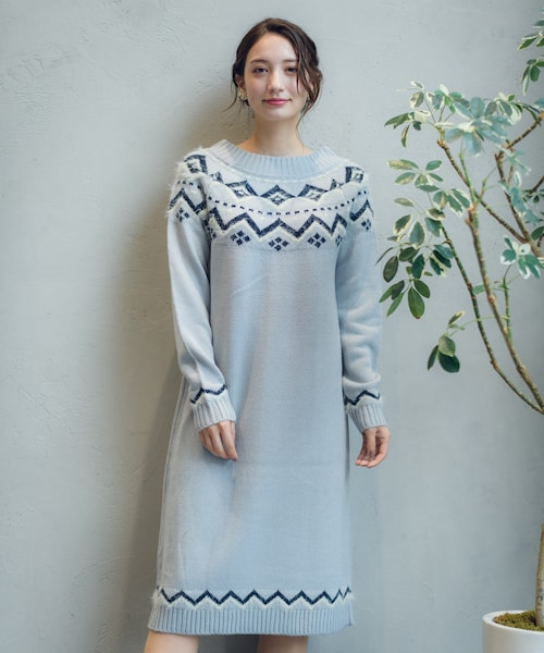 Rewde（ルゥデ）の「ﾉﾙﾃﾞｨｯｸ柄ﾆｯﾄﾜﾝﾋﾟｰｽ（9R05-10151）（ワンピース