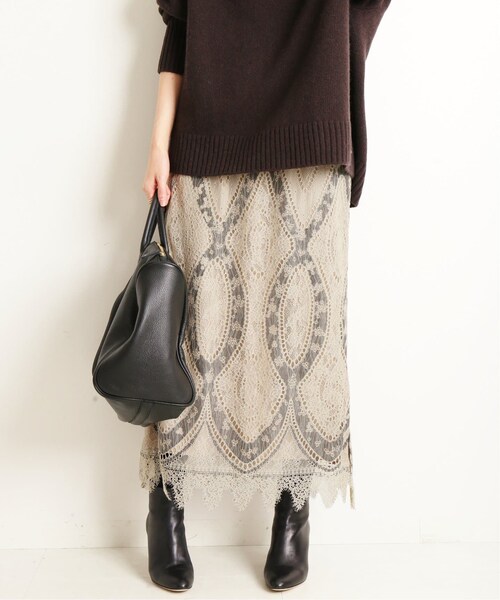 IENA（イエナ）の「《追加》パネルレースロングスカート◆（スカート・ナチュラル/34/36/38/40/在庫なし）」の2枚目の写真